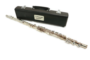 ARMSTRONG - Omega Silver-Plated Student / Beginner FLUTE w/Case