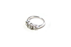 Platinum 3 Stone Diamond Engagement Ring