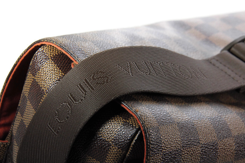 Louis Vuitton Naviglio Messenger Bag Crafted in Damier Ebene Checked Canvas