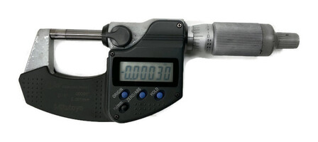 Mitutiyo 293-344-30 Digital Micrometer 0-1in in Black Case