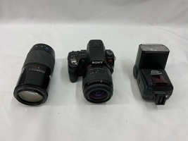 Sony SLT-A55V Alpha 55 Camera, 16.2 MP, w 18-55mm Lens & Minolta 70-210 Lens