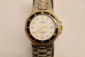MOVADO - SUBMARINER Model 81-A4-872 Stainless Steel 40mm Quartz Watch