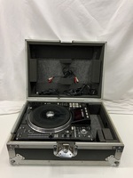 Denon DJ SC3900 Turntable with Protective Roady Case