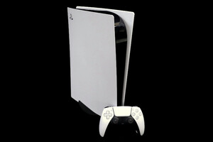 SONY Playstation 5 (CFI-1215A) - 825GB Console w/DualSense Controller & Cords