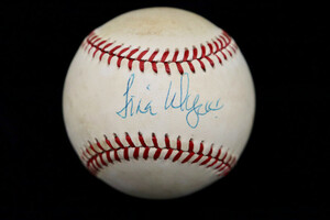 JIM WYNN - Hand-Signed Autographed MLB Baseball - Houston Astros