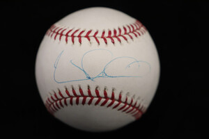 WILSON BETEMIT - Hand-Signed Autographed MLB Baseball - Atlanta Braves