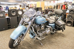 2007 Harley-Davidson Road King Custom FLHRS 96ci Touring Motorcycle