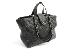 CHANEL Quilted Caviar Chain Tote Black Silver CC Push Lock Bag w/ Entrupy CoA