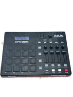 Akai Professional MPD226 MIDI Pad Controller w/ 16 Pads