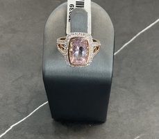  18k Rose Gold Diamond Ring with Pink Stone 