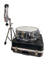 Yamaha Snare Drum w/ case and stand