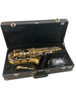 Vito Saxophone 552848 in Case + Acessories