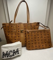 MCM Reversible  Tote bad with Pouch 