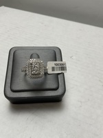  Woman’s diamond ring. 