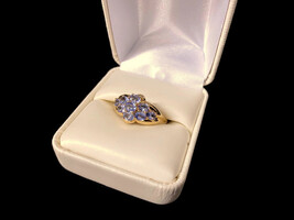 14K YG Tanzanite Cluster Ladies Ring