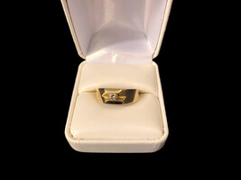 14k YG Solitaire Diamond Band Mens Ring