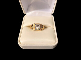 14k YG Three Diamond Set Mans Ring