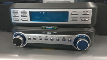 DIGITAL CD MICRO SYSTEM WITH A.M. / F.M. RADIO. Naxa NS-438