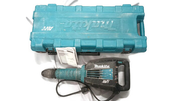 Makita 120V HM1214C 27 lb. AVT Demolition Hammer in Case -Teal