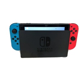 Nintendo HAC-001 Switch Bundle 