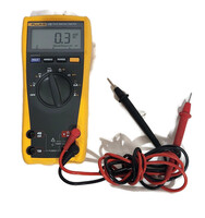 Fluke 175 True RMS Multimeter