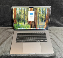 Apple A3114 MacBook Air M3 8GB 256GB 