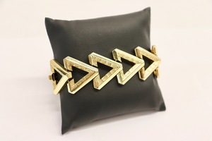  18K Solid Yellow Gold Chevron Link Bracelet - Women’s 68g Heavy Jewelry