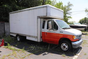 1997 FORD E-350 Uhaul 14-Foot Box Truck