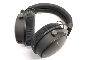 BEYERDYNAMIC DT 1770 PRO - Closed Back Over Ear Wired Headphones - w/Case & Xtra