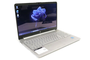 HP Lapatop (15-DY2702DX) W/11 / 256GB / 8GB / Intel i3 / Touch 15-Inch w/Charger