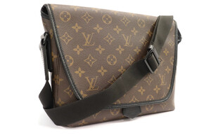 LOUIS VUITTON - Monogram Macassar Magnetic Messenger Bag