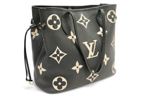 LOUIS VUITTON - Giant Monogram MM NEVERFULL Shoulder Bag 